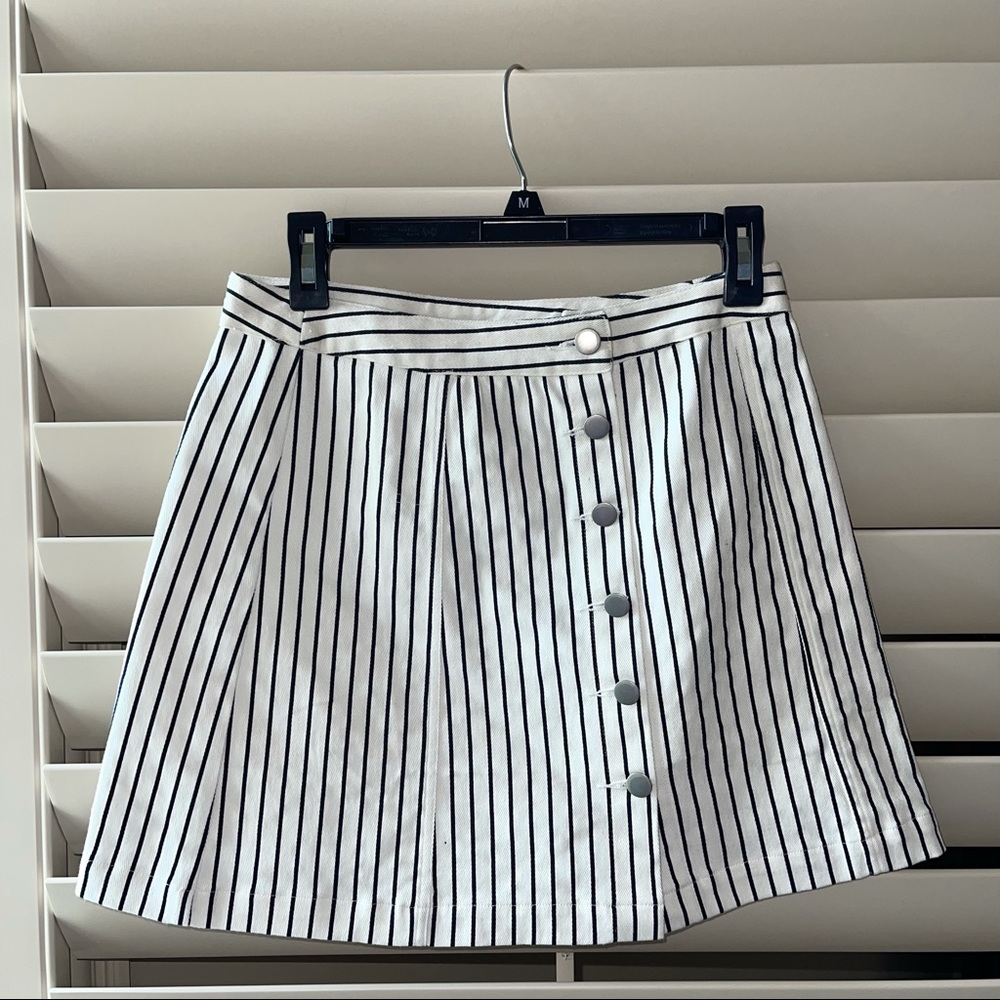 Women’s Skirt